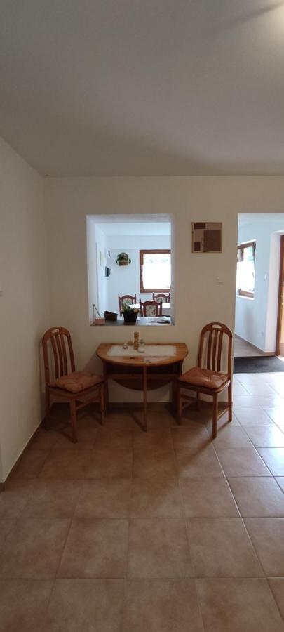 Andrea Vendeghaz Villa Egerszolat Buitenkant foto